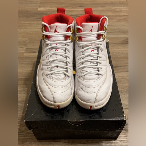 Jordan 12 Retro ‘FIFA’ - Size 10, Used - Picture 2 of 4